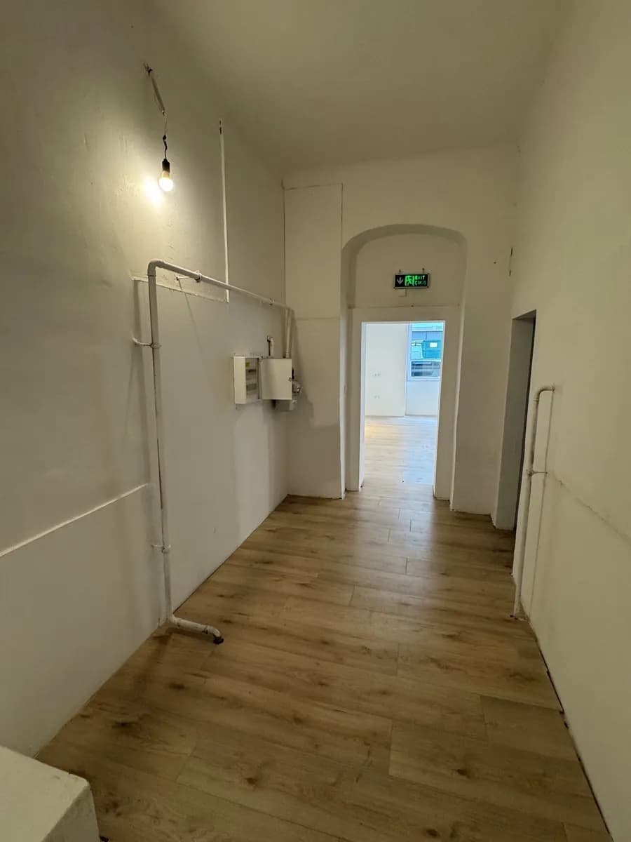 3-Zimmer-Gewerbeimmobilie mieten in Wien – 101 m², € 1.400 – Bild 9 von 19