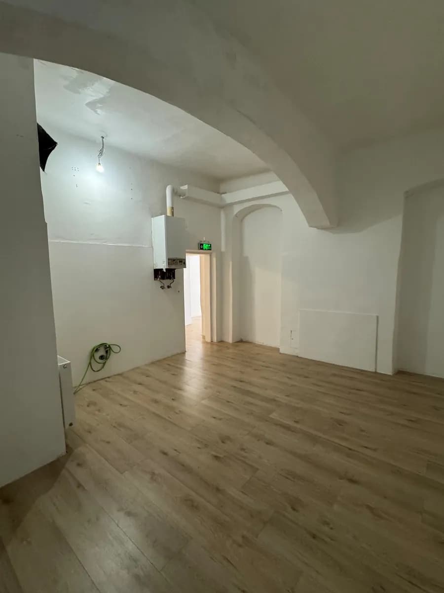 3-Zimmer-Gewerbeimmobilie mieten in Wien – 101 m², € 1.400 – Bild 11 von 19