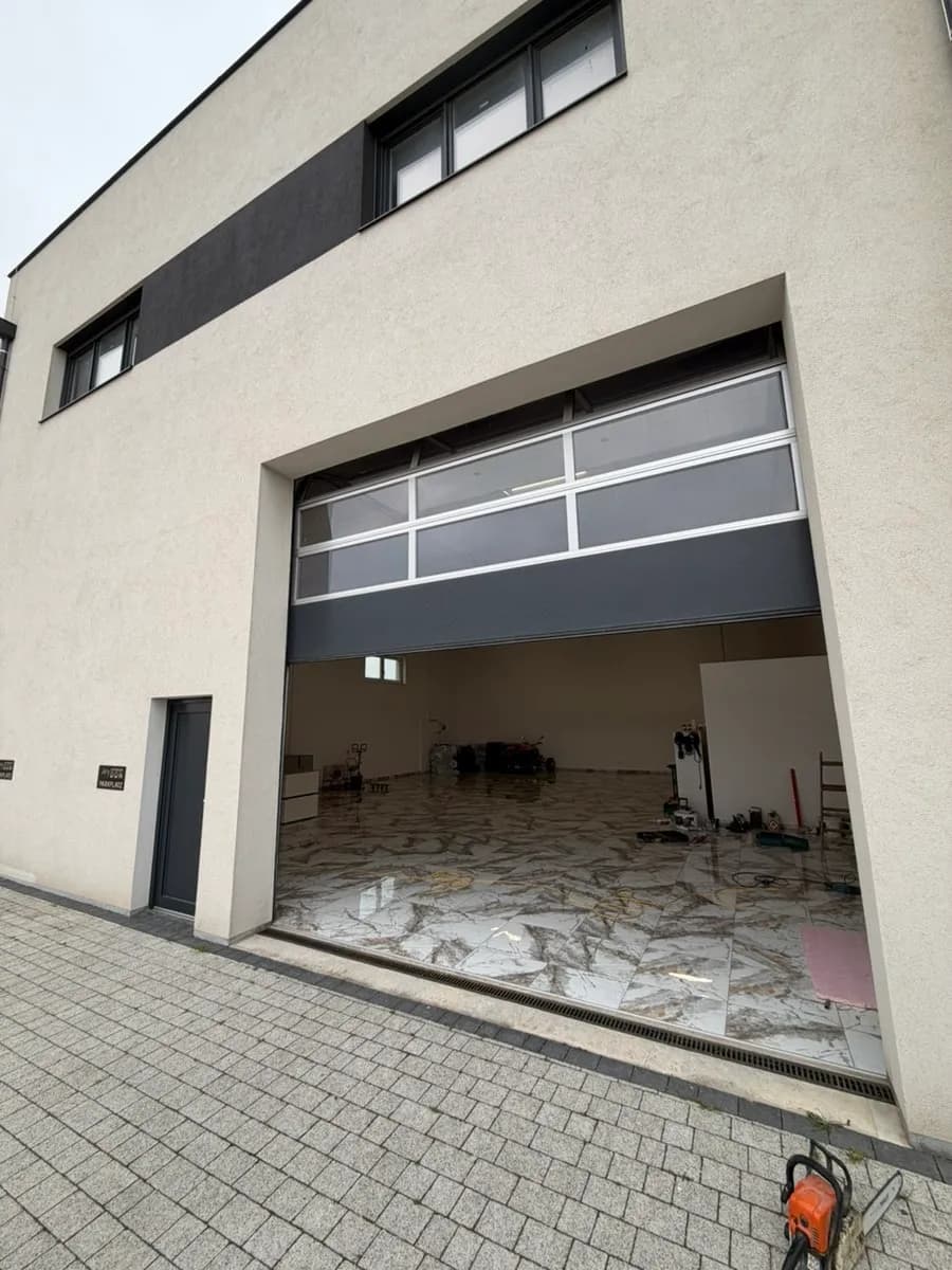 2-Zimmer-Gewerbeimmobilie mieten in Gänserndorf – 190 m², € 2.280 – Bild 4 von 5