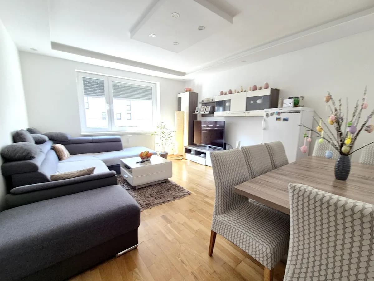 3-Zimmer-Wohnung kaufen in Linz – 70 m², € 220.000 – Bild 1 von 10