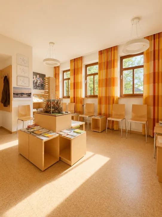 7-Zimmer-Gewerbeimmobilie mieten in Graz-Umgebung – 168 m², € 2.270 – Bild 2 von 7