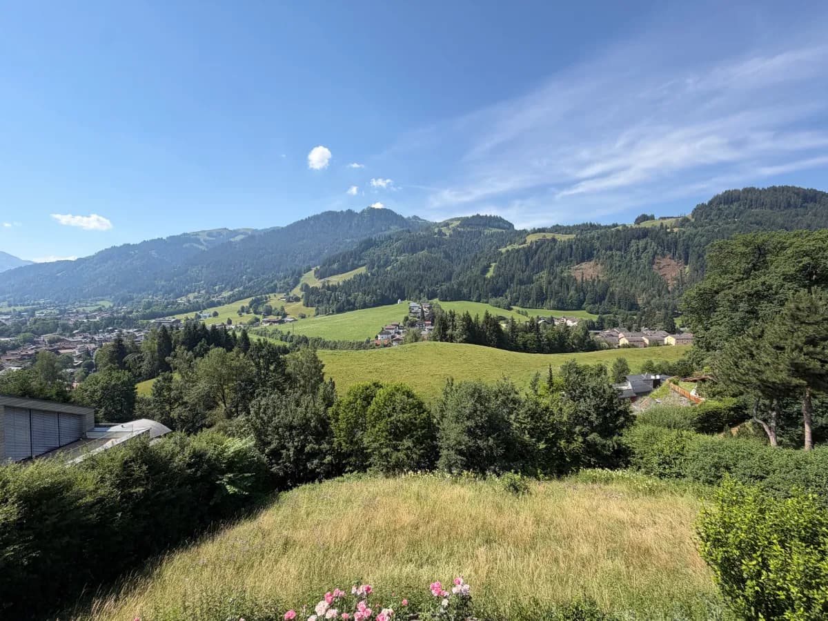 12-Zimmer-Haus mieten in Kitzbühel – 430 m², € 8.100 – Bild 4 von 12