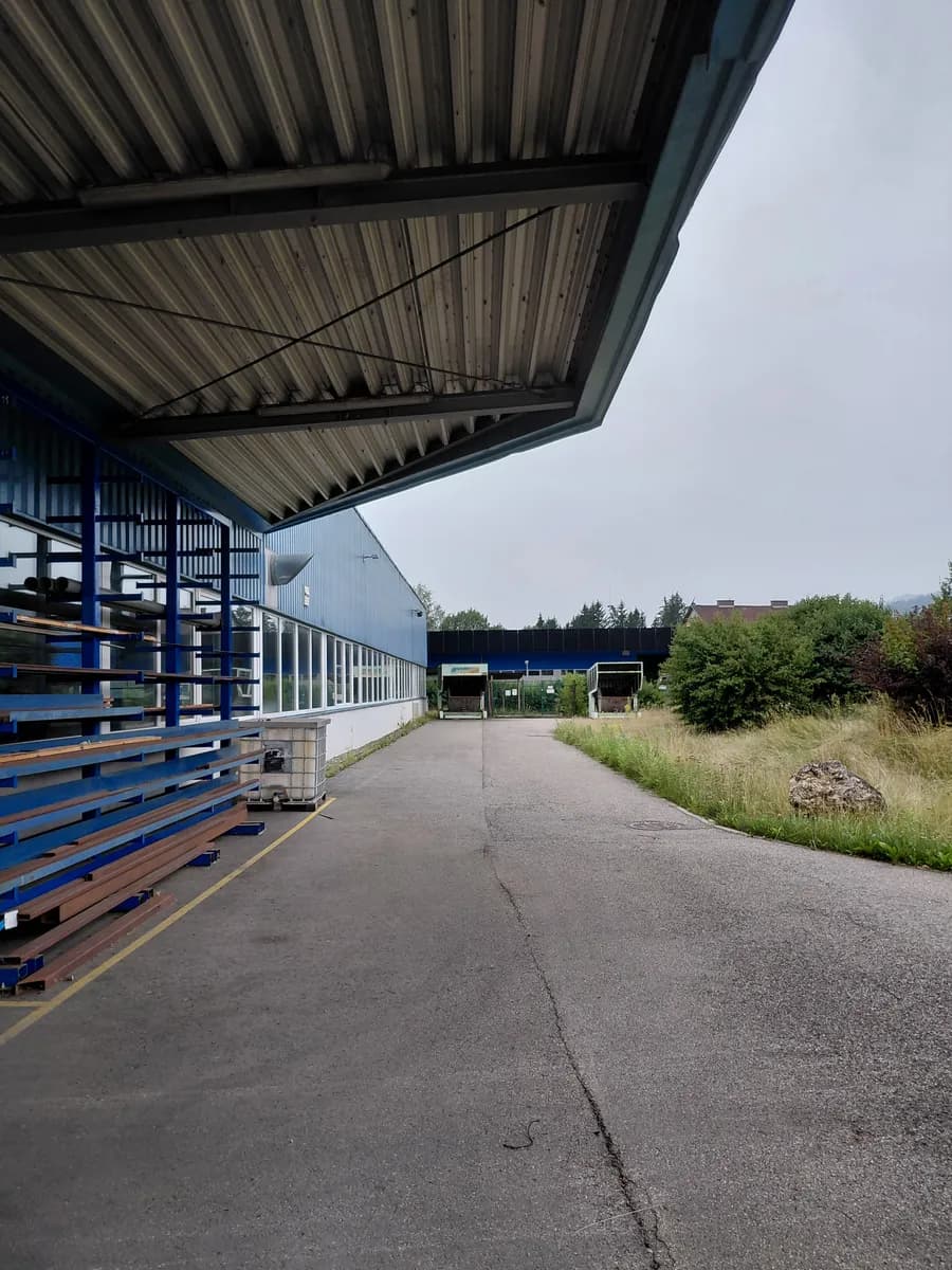 Gewerbeimmobilie mieten in Bruck-Mürzzuschlag – 2 271 m², € 13.350 – Bild 10 von 14