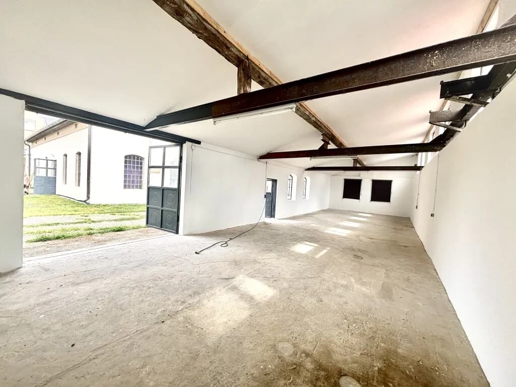 Gewerbeimmobilie mieten in Neusiedl am See – 115 m², € 499 – Bild 1 von 6