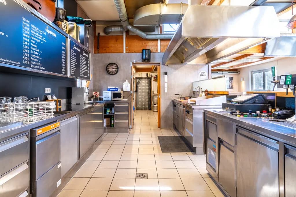Gewerbeimmobilie kaufen in Dornbirn – 1 450 m², € 200.000 – Bild 12 von 20