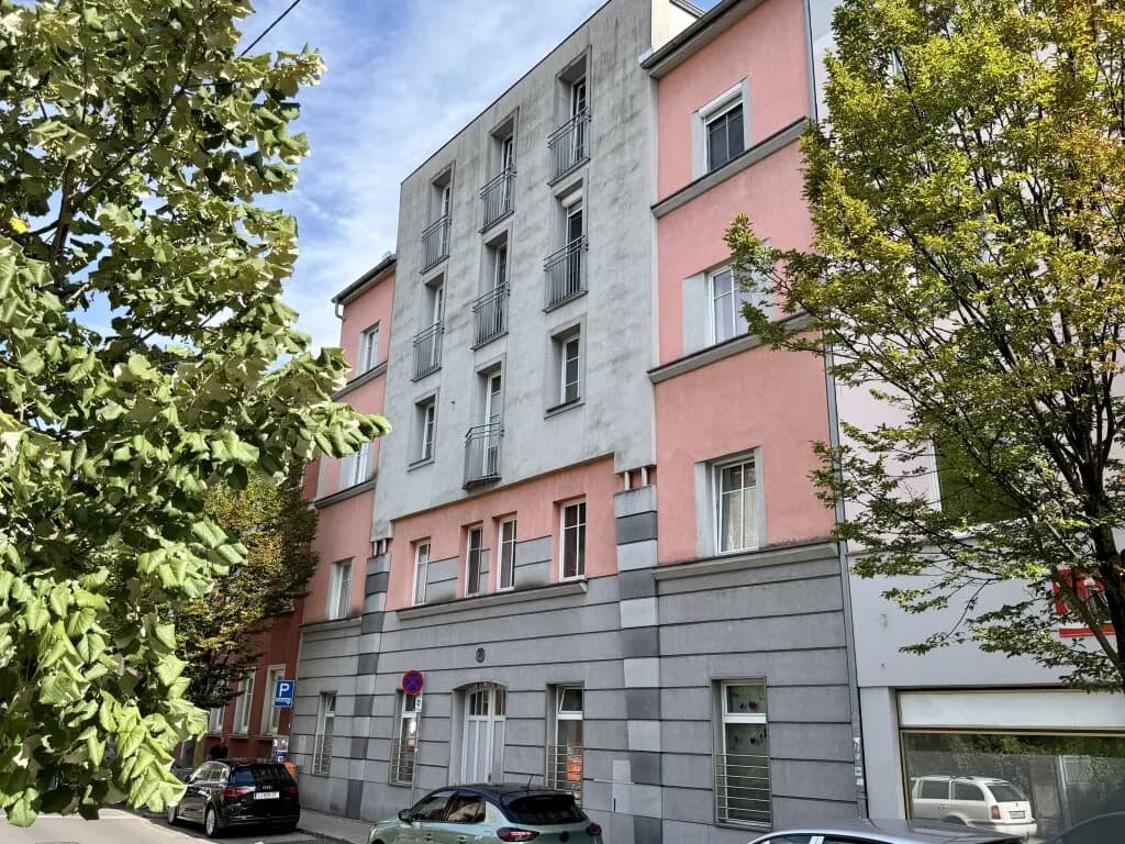 Gewerbeimmobilie kaufen in Linz – 689,18 m² – Bild 1 von 18