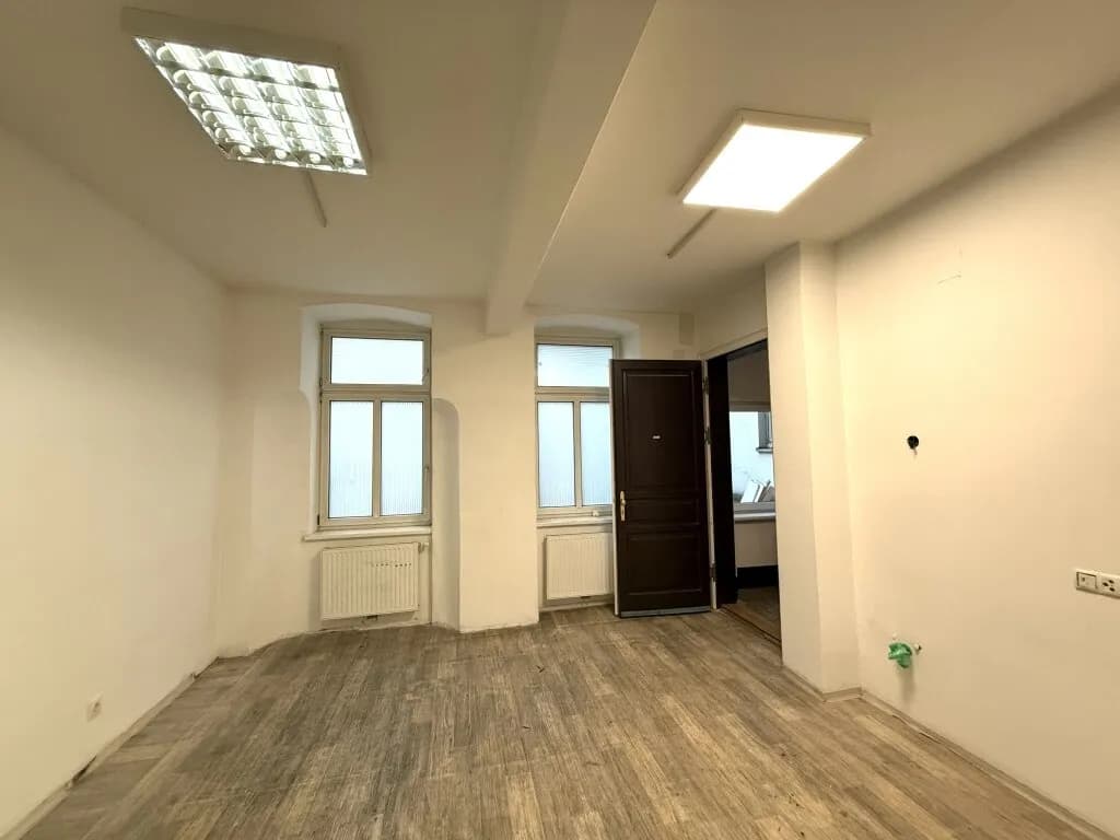 2-Zimmer-Gewerbeimmobilie mieten in Wien – 40 m², € 609 – Bild 2 von 8