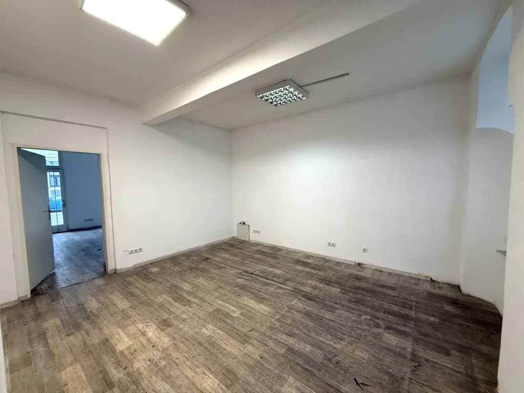 2-Zimmer-Gewerbeimmobilie mieten in Wien – 40 m², € 609 – Bild 4 von 8