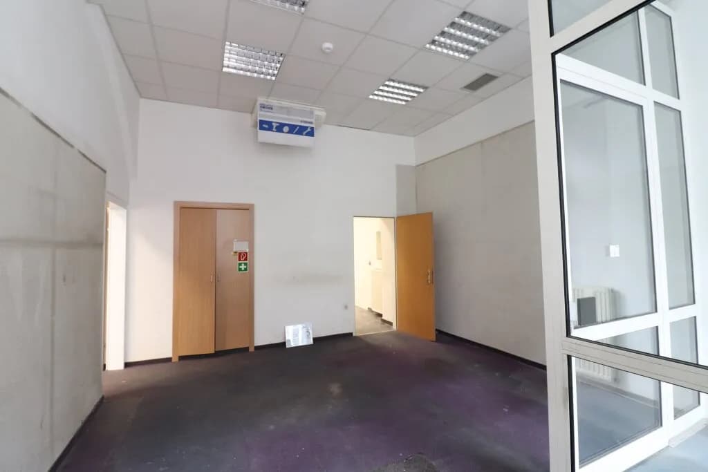 4-Zimmer-Gewerbeimmobilie mieten in Wien – 104 m², € 1.237 – Bild 3 von 8