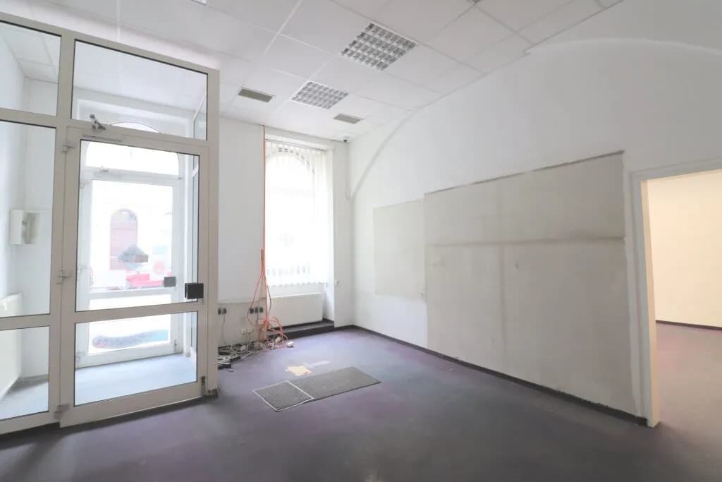 4-Zimmer-Gewerbeimmobilie mieten in Wien – 104 m², € 1.237 – Bild 5 von 8