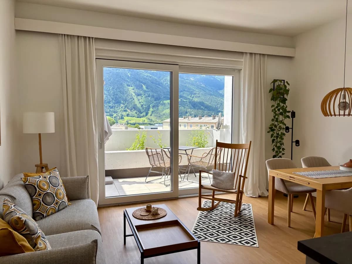 2-Zimmer-Wohnung mieten in Spittal an der Drau – 45 m², € 750 – Bild 1 von 14