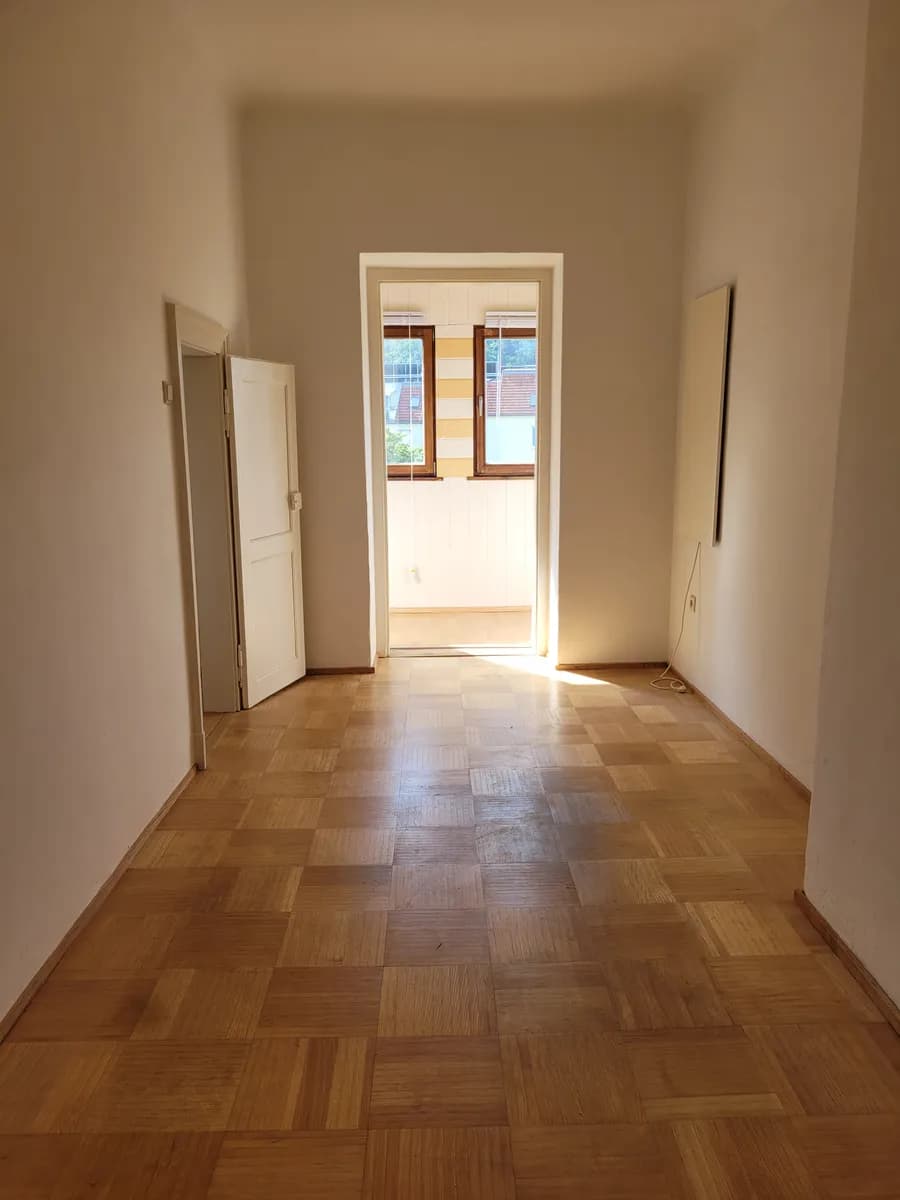 Immobilie mieten in Graz – 39 m², € 270 – Bild 1 von 11