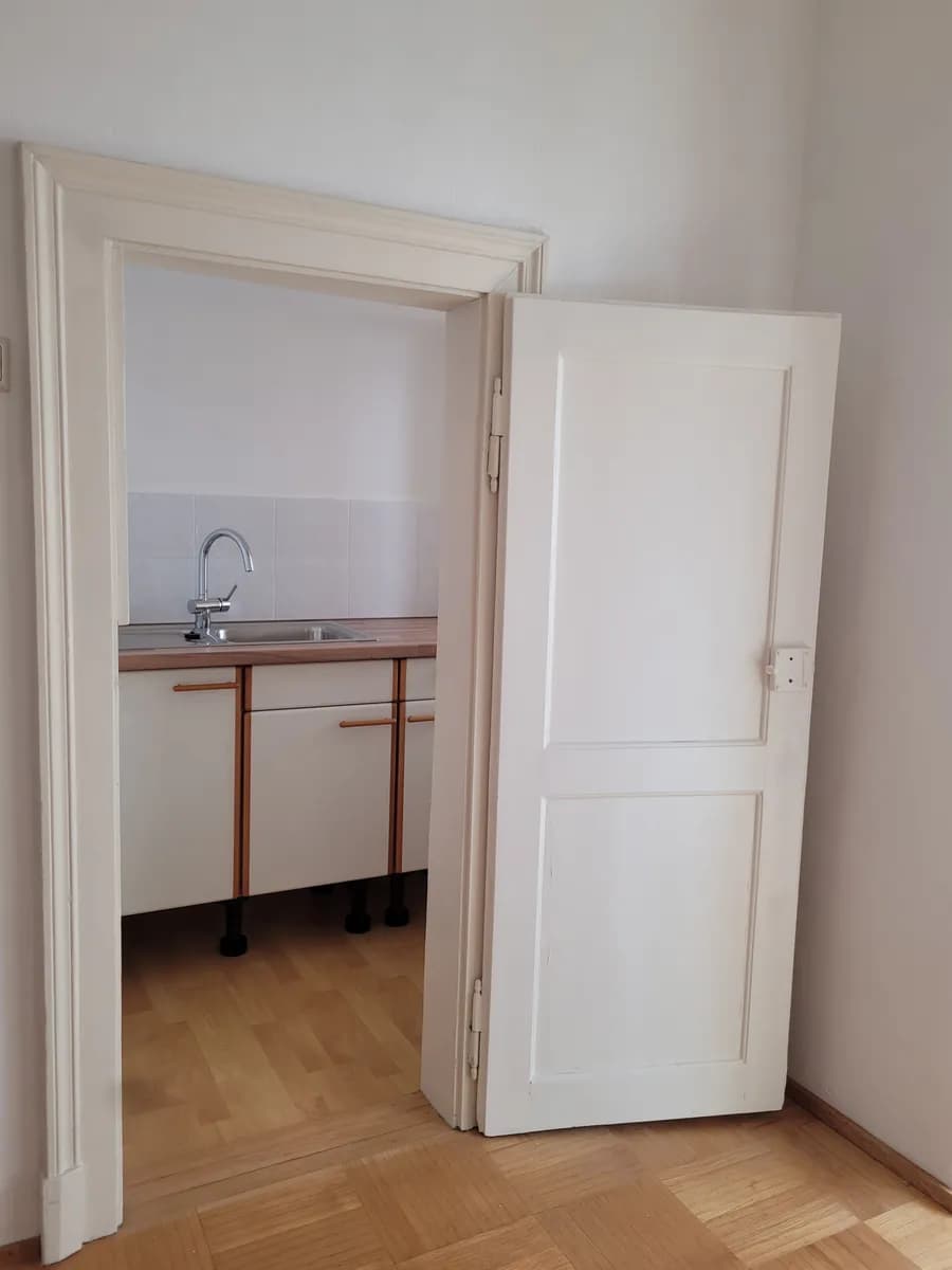 Immobilie mieten in Graz – 39 m², € 270 – Bild 2 von 11