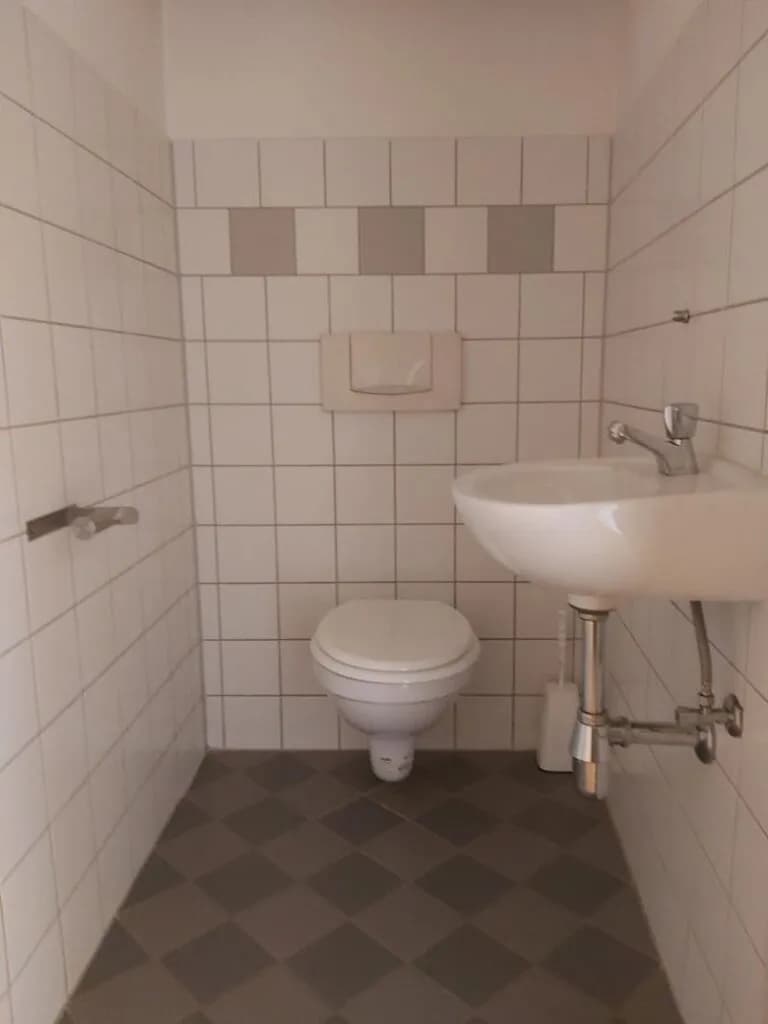 2-Zimmer-Wohnung mieten in Bruck-Mürzzuschlag – 52,97 m², € 520 – Bild 6 von 8