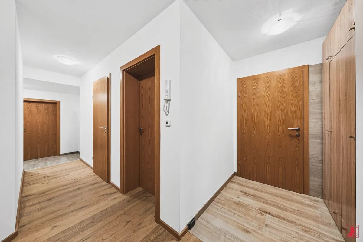 6-Zimmer-Gewerbeimmobilie kaufen in Kufstein – 202,35 m², € 1.100.000 – Bild 22 von 41