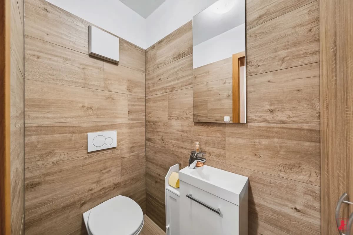 6-Zimmer-Gewerbeimmobilie kaufen in Kufstein – 202,35 m², € 1.100.000 – Bild 32 von 41