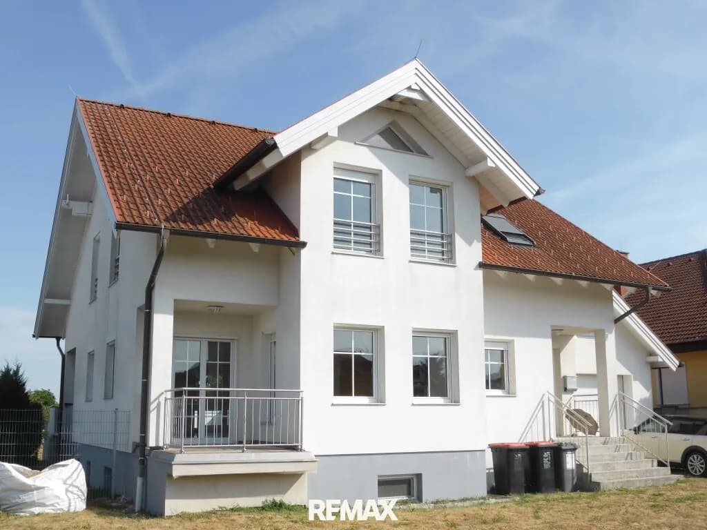 5-Zimmer-Haus mieten in Oberpullendorf – 182,5 m², € 1.850 – Bild 1 von 22