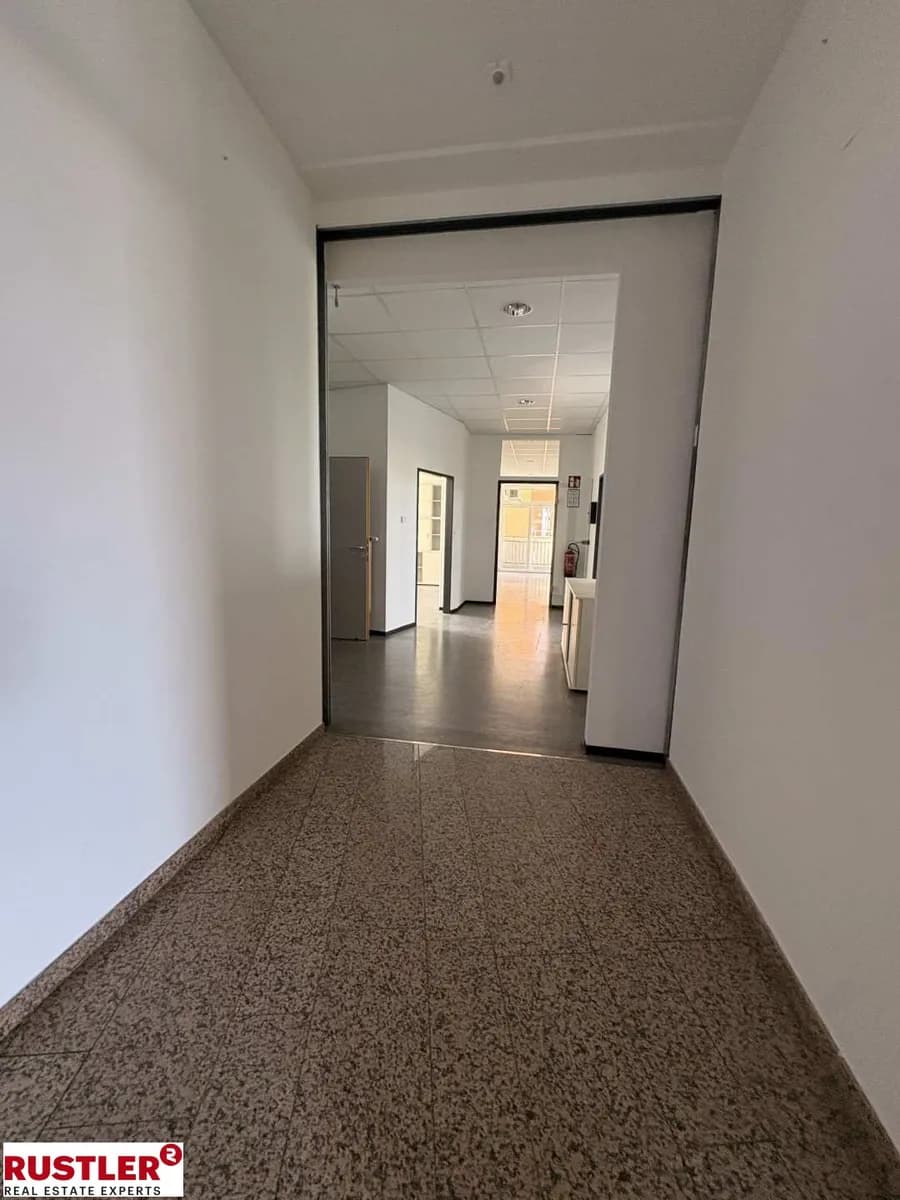 4-Zimmer-Gewerbeimmobilie mieten in Graz – 202 m², € 2.519