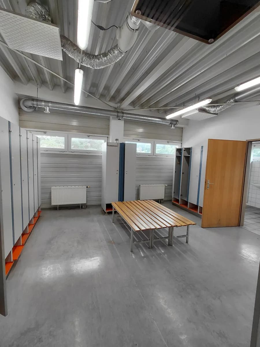 10-Zimmer-Gewerbeimmobilie mieten in Bruck-Mürzzuschlag – 289 m², € 2.486 – Bild 9 von 17
