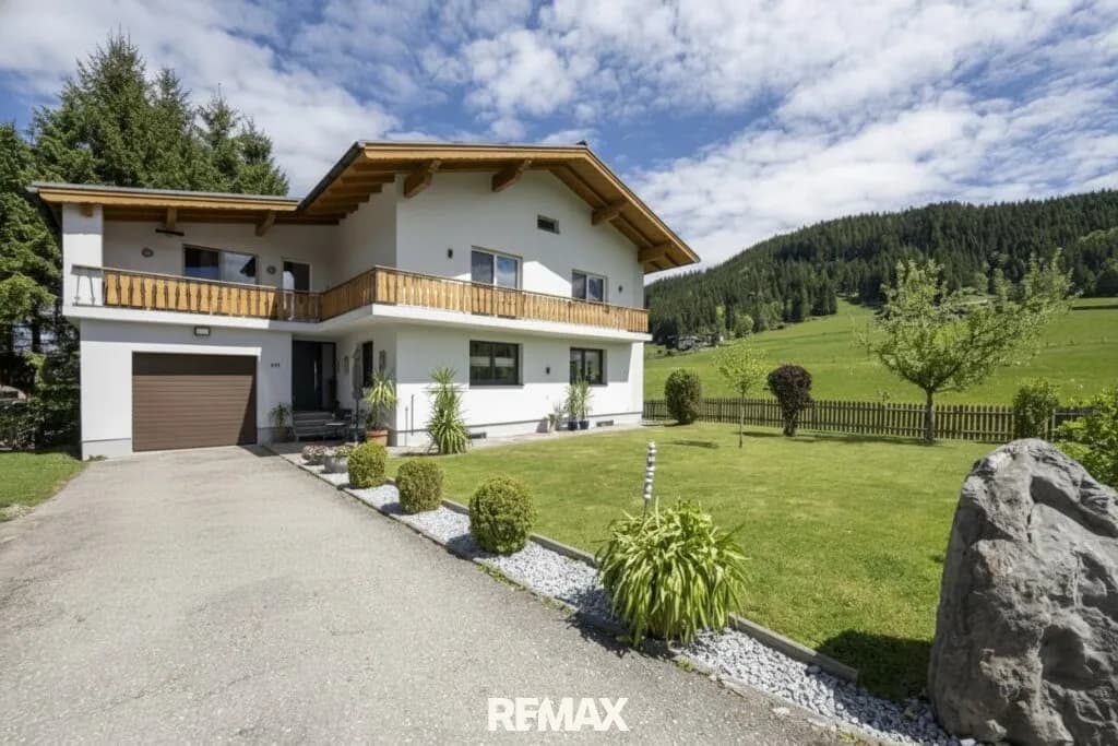 6-Zimmer-Gewerbeimmobilie kaufen in Hallein – 188 m², € 649.000 – Bild 1 von 13