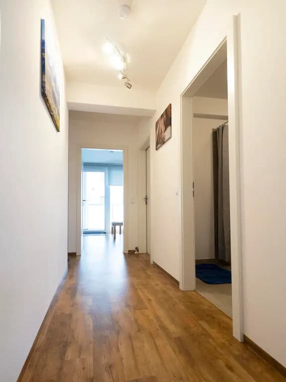 2-Zimmer-Wohnung mieten in Linz – 66,66 m², € 989 – Bild 5 von 15
