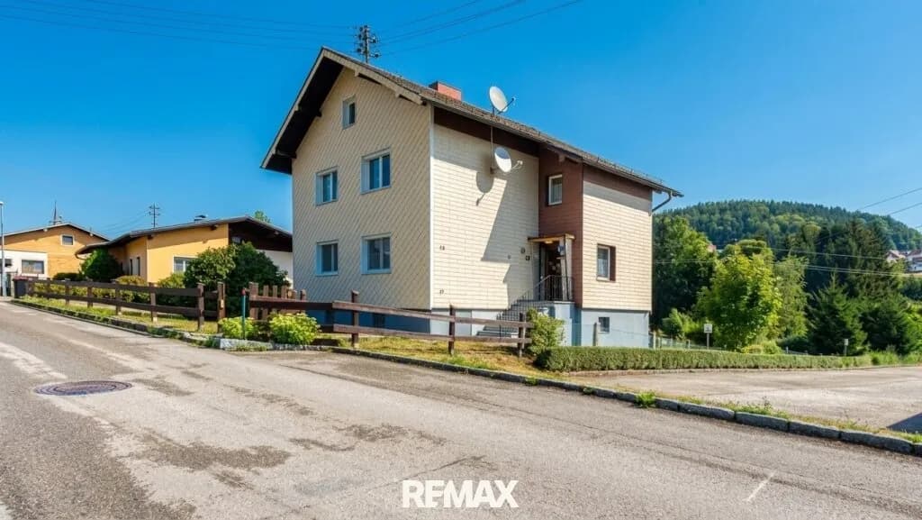 4-Zimmer-Haus kaufen in Vöcklabruck – 120 m², € 219.000 – Bild 2 von 25