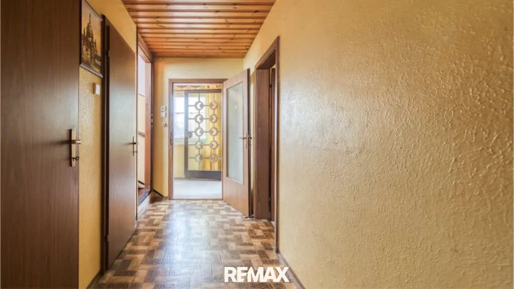 4-Zimmer-Haus kaufen in Vöcklabruck – 120 m², € 219.000 – Bild 3 von 25