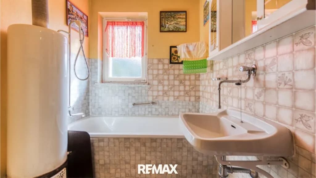 4-Zimmer-Haus kaufen in Vöcklabruck – 120 m², € 219.000 – Bild 11 von 25