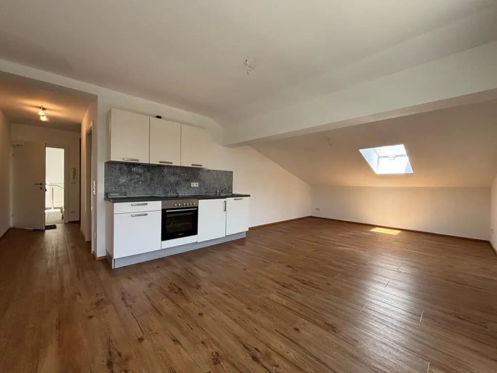 2-Zimmer-Wohnung mieten in Salzburg-Umgebung – 54,6 m², € 998 – Bild 2 von 9