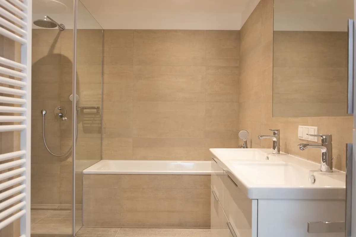 4-Zimmer-Wohnung mieten in Wien – 122 m², € 2.990 – Bild 10 von 12