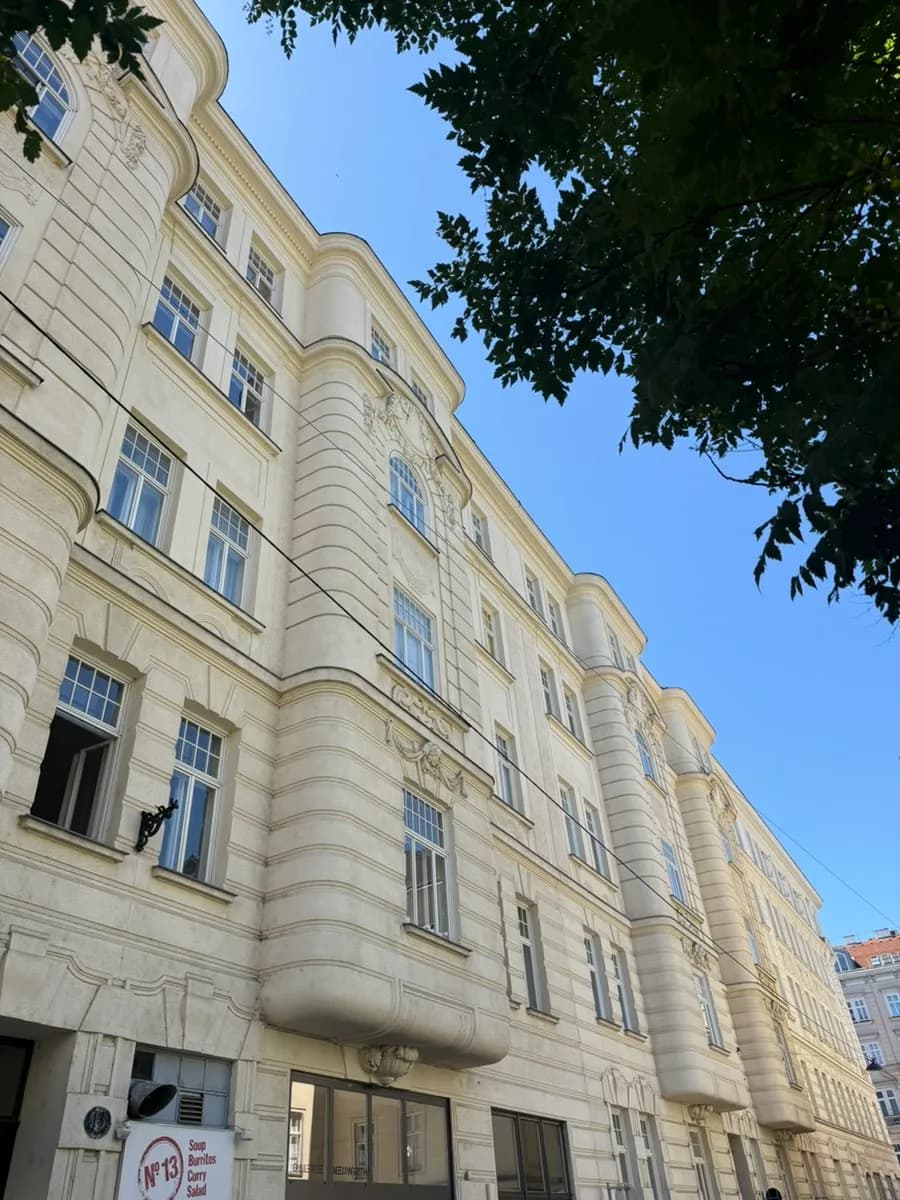 5-Zimmer-Wohnung mieten in Wien – 136 m², € 3.316