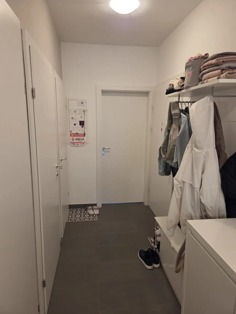 2-Zimmer-Wohnung mieten in Baden – 60 m², € 760 – Bild 1 von 9