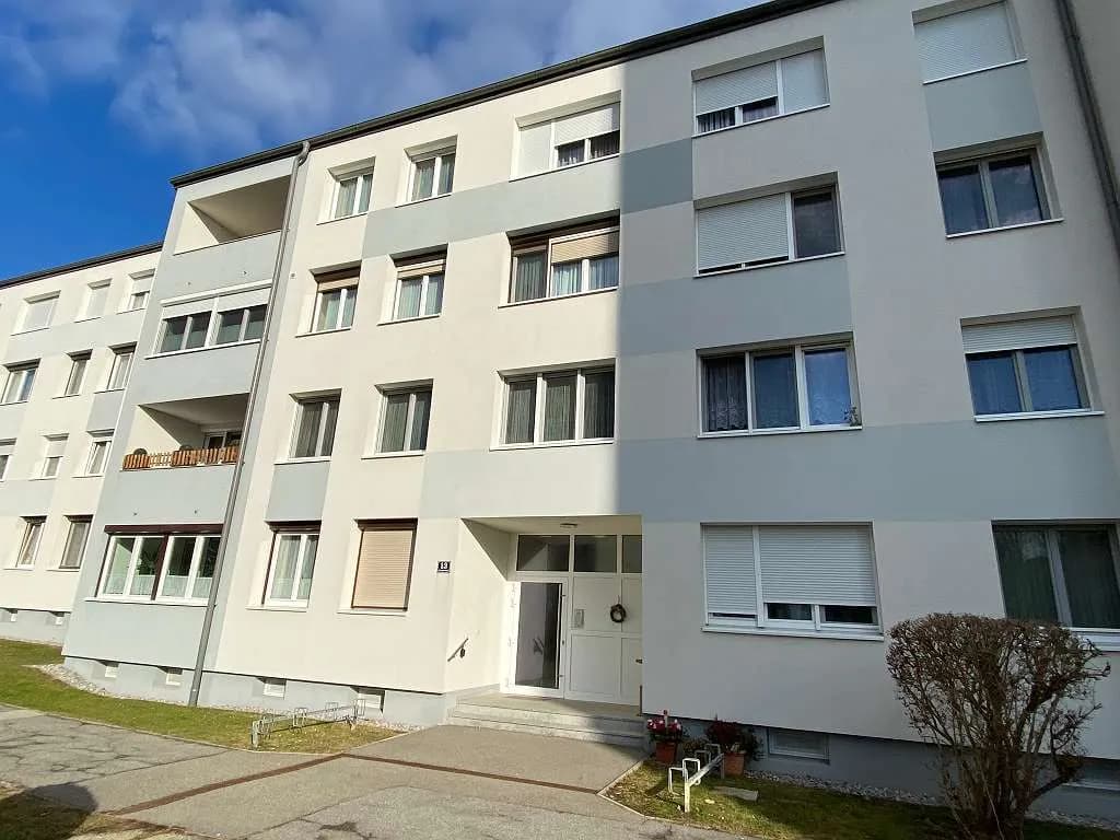 3-Zimmer-Wohnung mieten in Horn – 90 m², € 1.040 – Bild 1 von 10