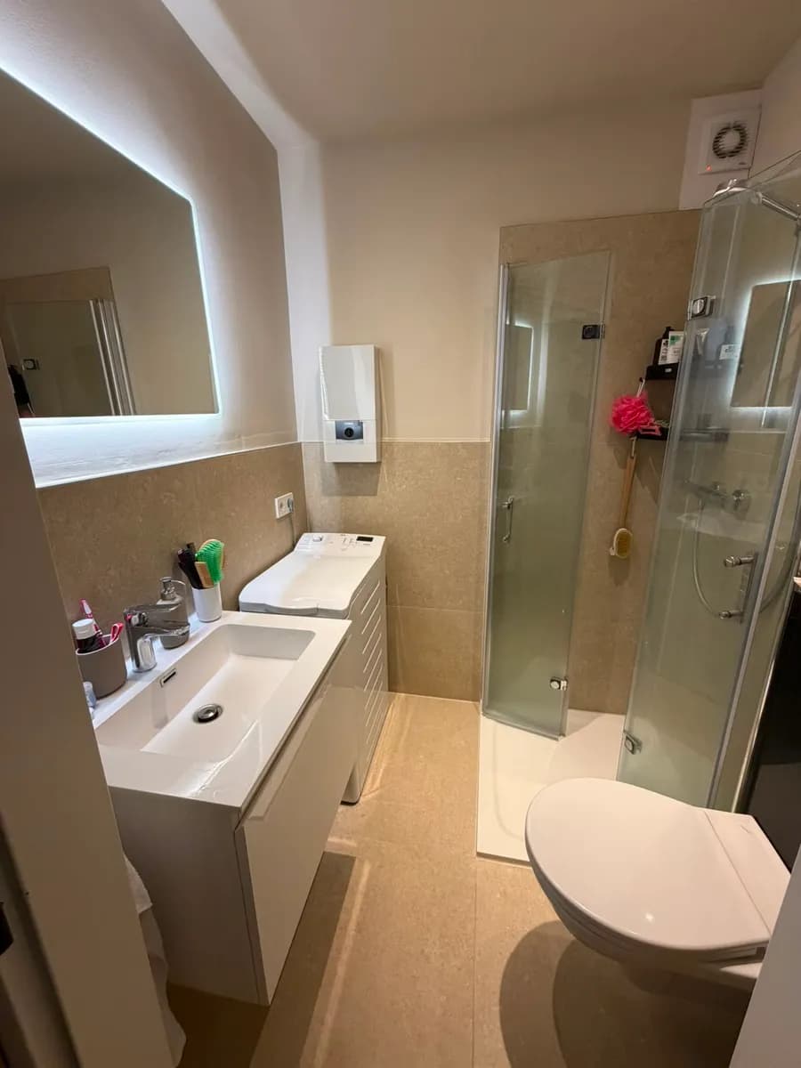 1-Zimmer-Wohnung mieten in Salzburg Stadt – 32 m², € 959 – Bild 2 von 2