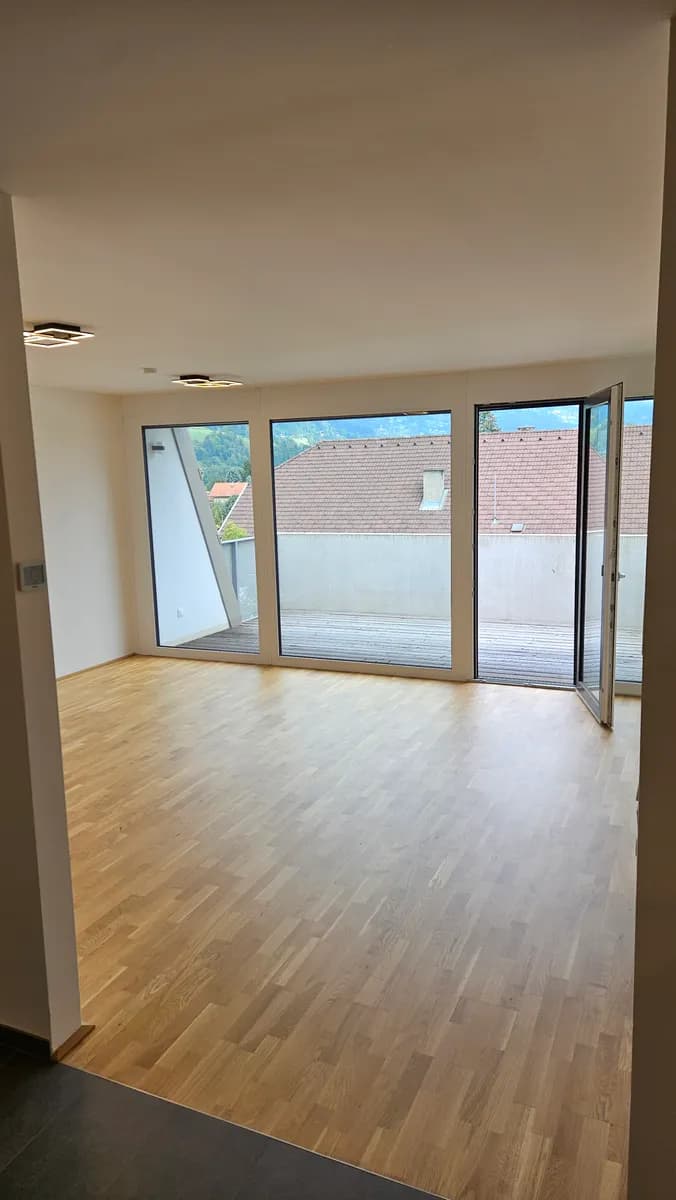 2-Zimmer-Wohnung mieten in Lienz – 61 m², € 1.060 – Bild 4 von 13