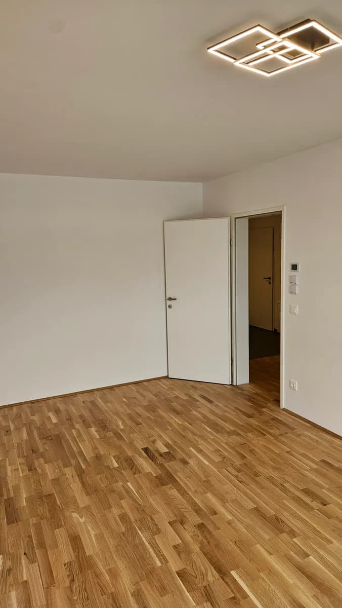 2-Zimmer-Wohnung mieten in Lienz – 61 m², € 1.060 – Bild 7 von 13