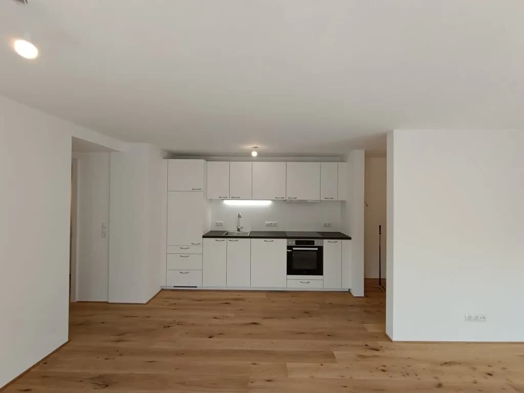 2-Zimmer-Wohnung mieten in Feldkirch – 53 m², € 903 – Bild 2 von 11
