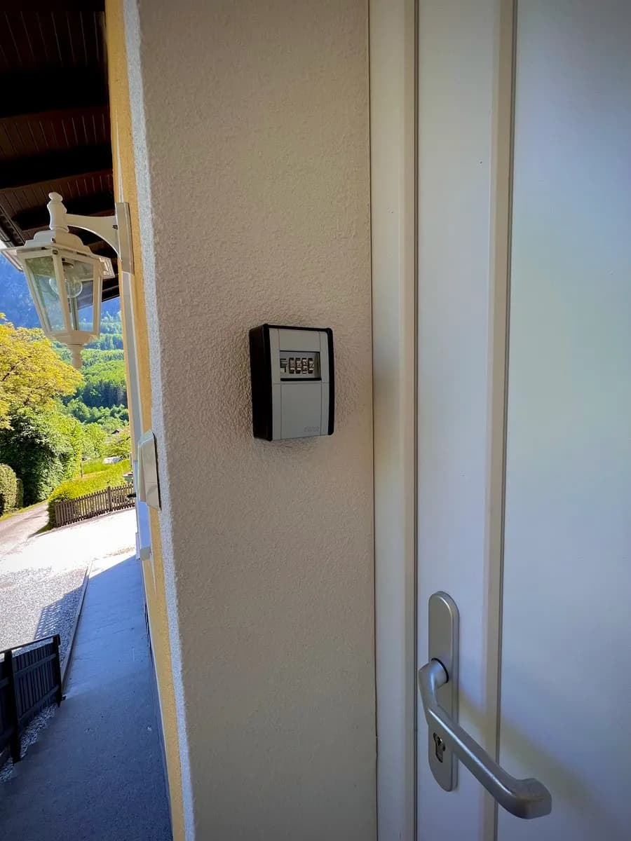 3-Zimmer-Wohnung mieten in Vöcklabruck – 98 m², € 2.500 – Bild 20 von 24