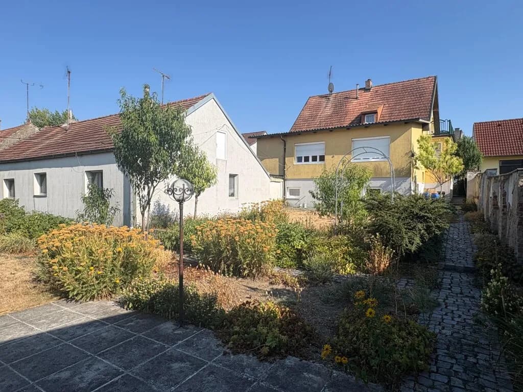 6-Zimmer-Haus kaufen in Gänserndorf – 150 m², € 215.000 – Bild 2 von 30