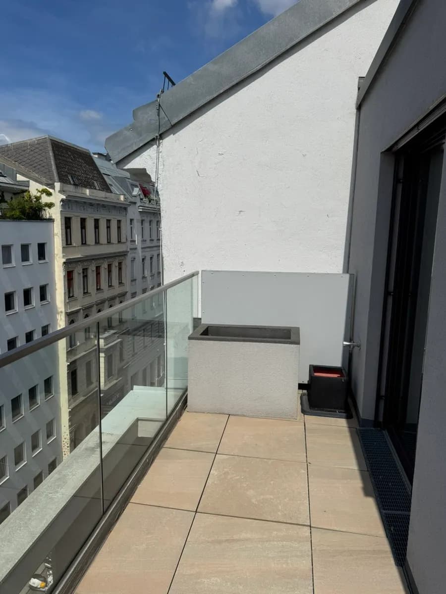 4-Zimmer-Wohnung mieten in Wien – 93 m², € 3.100 – Bild 22 von 23