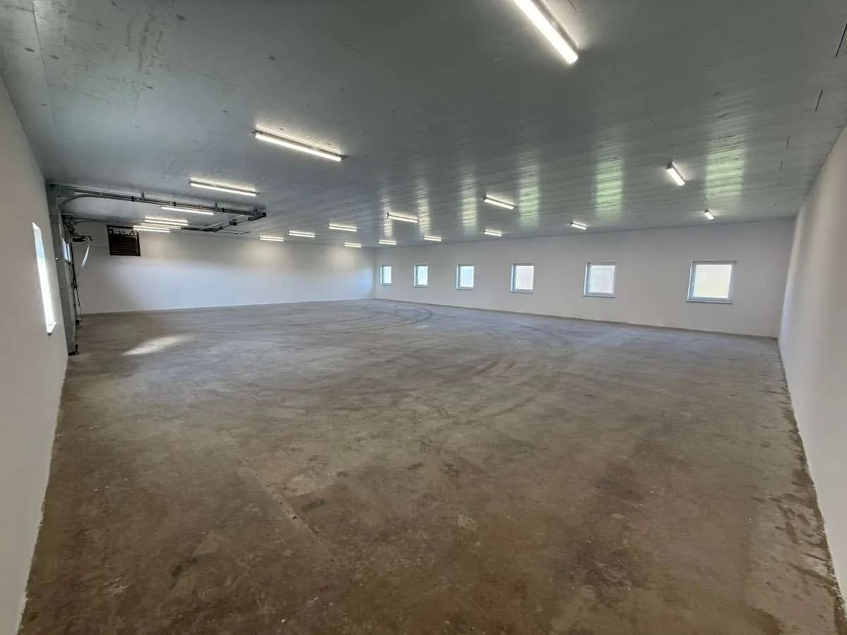 Gewerbeimmobilie mieten in Amstetten – 274 m², € 1.370 – Bild 2 von 12