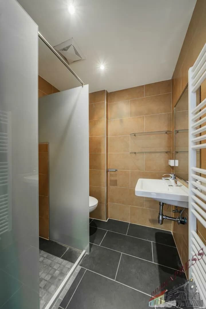 4-Zimmer-Wohnung mieten in Wien – 143,12 m², € 3.190 – Bild 29 von 37