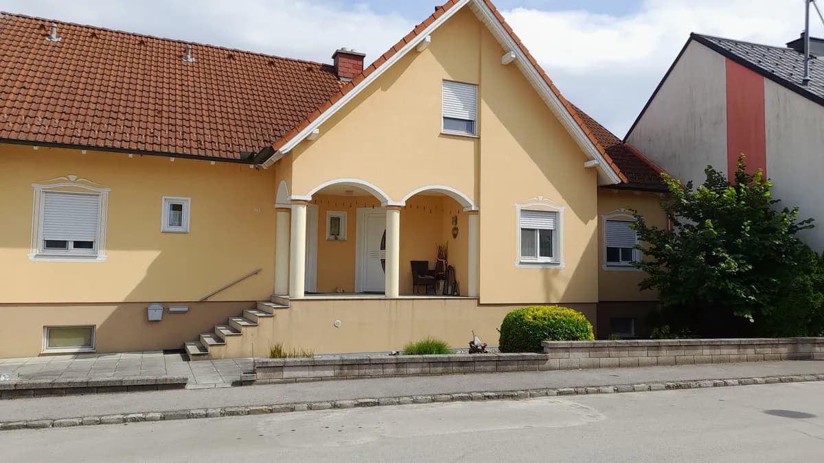 Gewerbeimmobilie kaufen in Gänserndorf – 233 m², € 498.000 – Bild 1 von 37