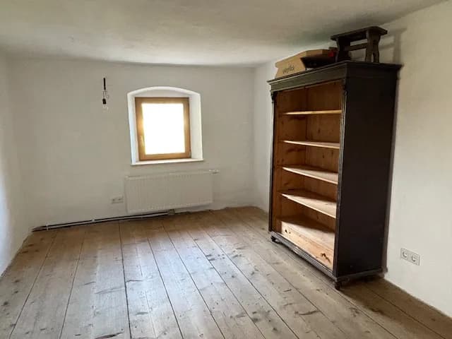 6-Zimmer-Haus mieten in Rohrbach – 135 m², € 1.000 – Bild 6 von 12