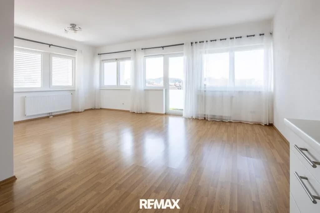3-Zimmer-Wohnung mieten in Wels-Land – 68 m², € 855 – Bild 1 von 9