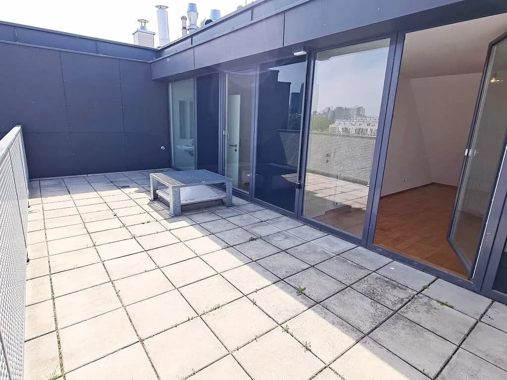 2-Zimmer-Wohnung mieten in Wien – 95 m², € 1.596