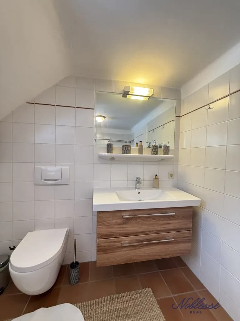 9-Zimmer-Haus mieten in Neunkirchen – 430 m², € 2.200 – Bild 19 von 39