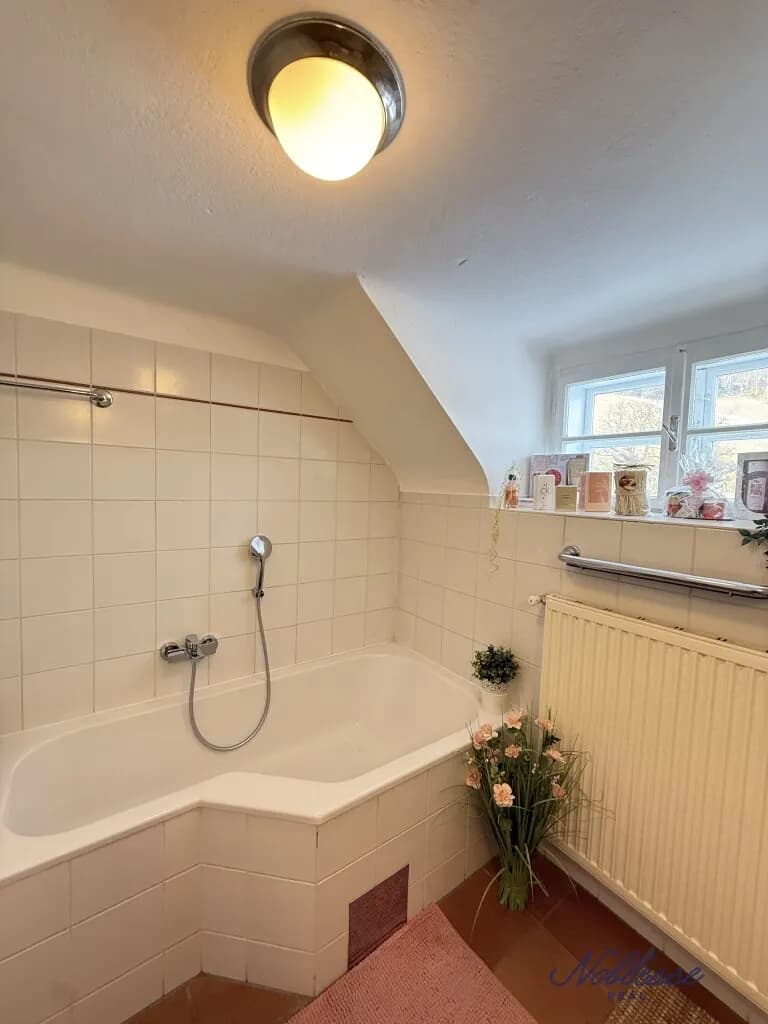 9-Zimmer-Haus mieten in Neunkirchen – 430 m², € 2.200 – Bild 20 von 39