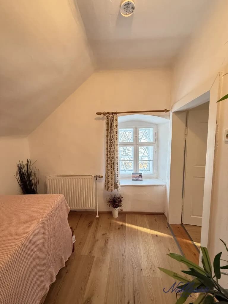 9-Zimmer-Haus mieten in Neunkirchen – 430 m², € 2.200 – Bild 23 von 39