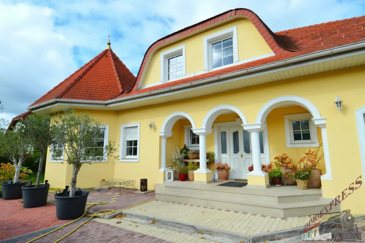 6-Zimmer-Haus kaufen in Neunkirchen – 200 m², € 849.000 – Bild 2 von 45
